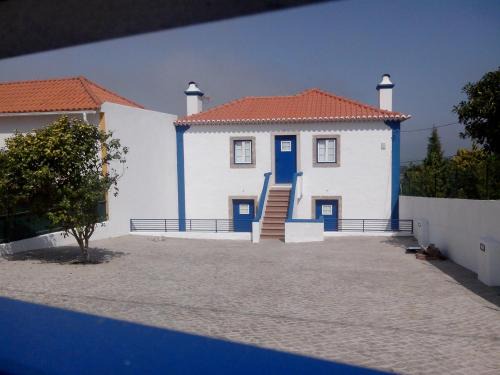 Almocageme Casa | Casa da Camélia - Sintra