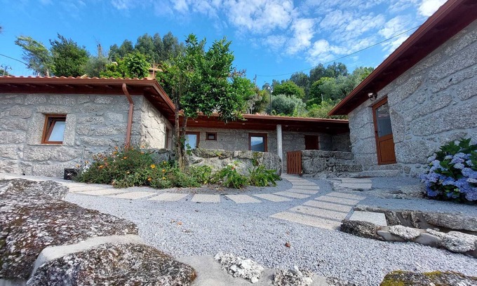 Guilhofrei Casa | Casa da Laranjeira - Quinta dos Novos Canastros