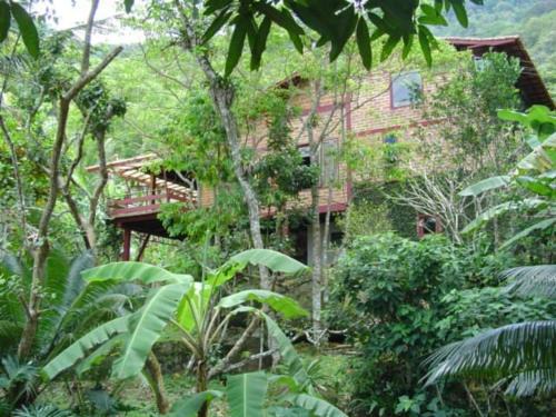 Praia da Enseada Apartamento | Casa das Árvores