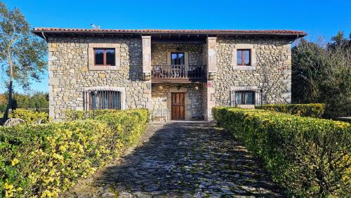 Llamigo Casa | Casa de Aldea la Piniella
