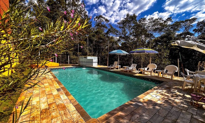 Sao Paulo Casa | Casa de campo com churrasq e piscina em Emburá/SP