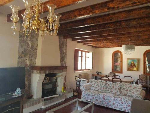 Villanueva de Duero Casa | Casa de campo con piscina, 12 personas