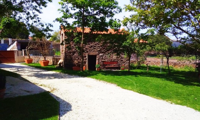 Malpica de Bergantinos Casa | Casa de Campo