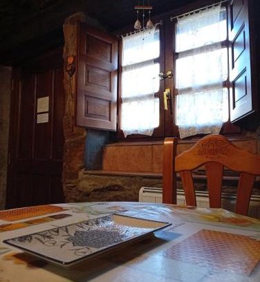 San Cristobal de Valdueza Casa | Casa de Abril 1