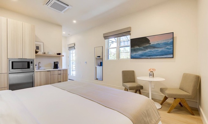 Santa Barbara Apartamento | Casa De La Vina Unit 4 - Boutique Suites