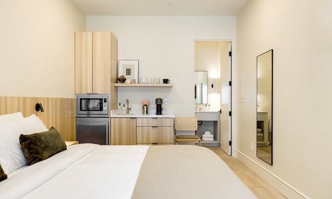 Santa Barbara Apartamento | Casa De La Vina Unit 2 - Boutique Suites