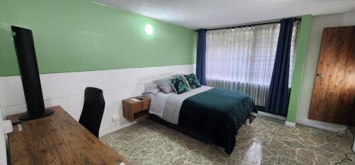 Laureles - Estadio Apartamento | Casa de las palmas 3