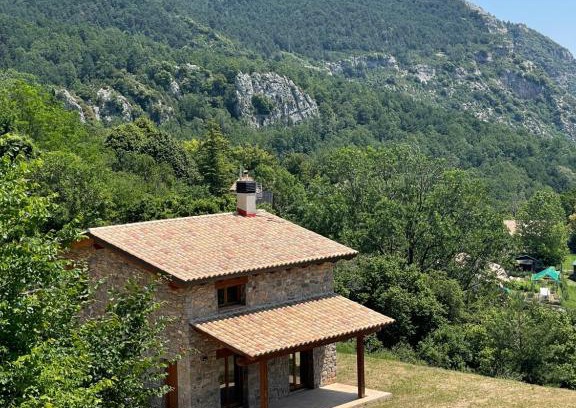 Castellar del Riu Chalet De Esquí | Casa de les Escoles, Espinalbet - ALBERGA