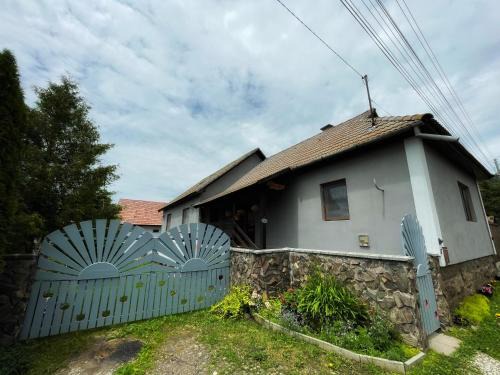 Sincraieni Casa | Casa de oaspeți Cristina