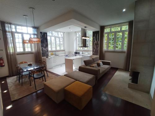Perais Casa | CASA DE PERAIS