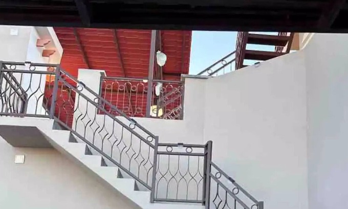 Bella Vista Casa | Casa de Playa 10 min walking distance to beach1