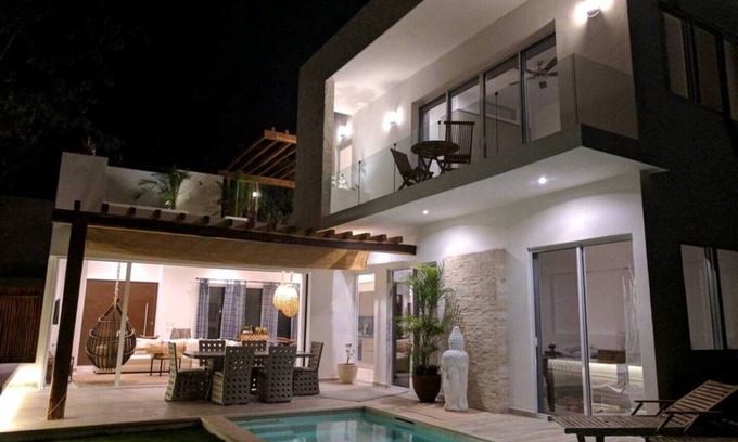 La Veleta Villa | Casa del Alma Gitana ~ Boho Luxe Villa aislada con piscina privada / Terraza en el techo / Jardín