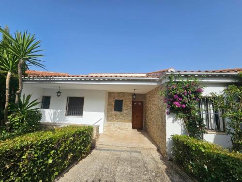 Las Jaras Casa | Casa del Lago la Encantada 10 huéspedes con piscina comunitaria Las Jaras
