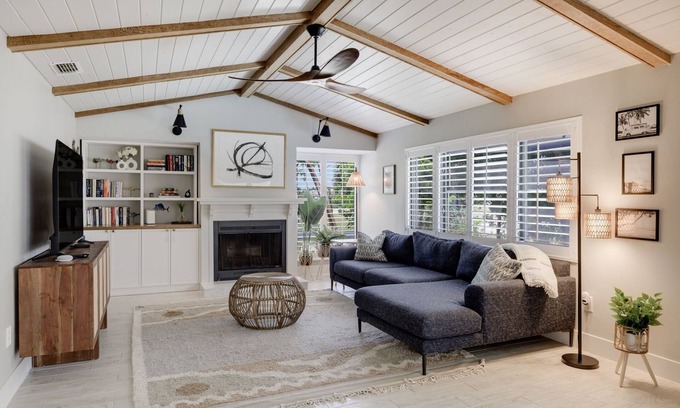 Beachview Country Club Estates Casa | Casa Del Mar- Gorgeous Villa with Heated Pool
