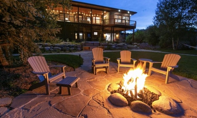 Buena Vista Casa | Casa Del Rio- movie theater, hot tub, sauna, pet friendly & boat ramp! #020796