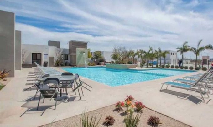 La Paz Casa | Casa del Sol: Oasis in La Paz