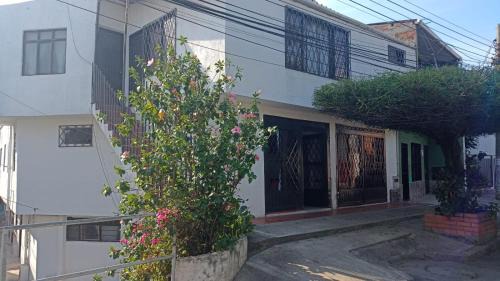 Cali Apartamento | Casa Descanso La Campiña 201