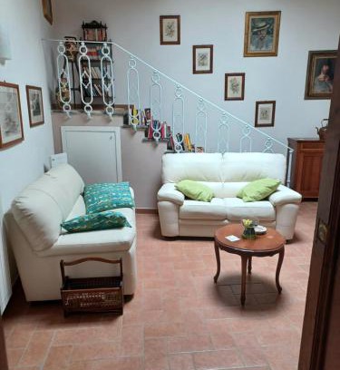 Radicofani Casa | Casa di Adriano
