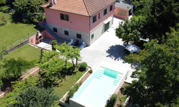 Valenca Cabaña | Casa do Avô Manuel | Familia | Piscina | Tranquilidad