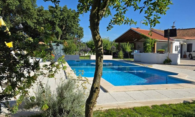 Rio Maior Casa | Casa do Cedro in Cedro