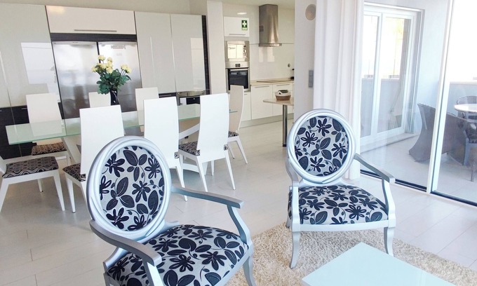 Luz Villa | Casa do Mar - Luxury Villa w rooftop SwimSpa