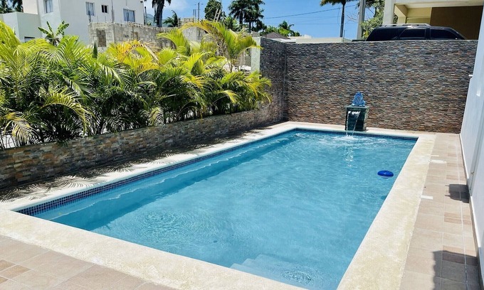 Munoz Villa | Beach Escape Casa Dominiruso