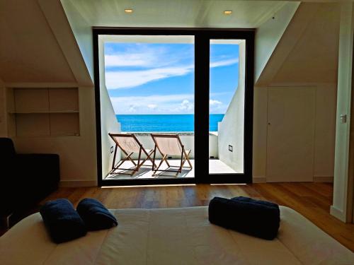 Lagoa Casa | Casa Dona Isabel - ocean suites