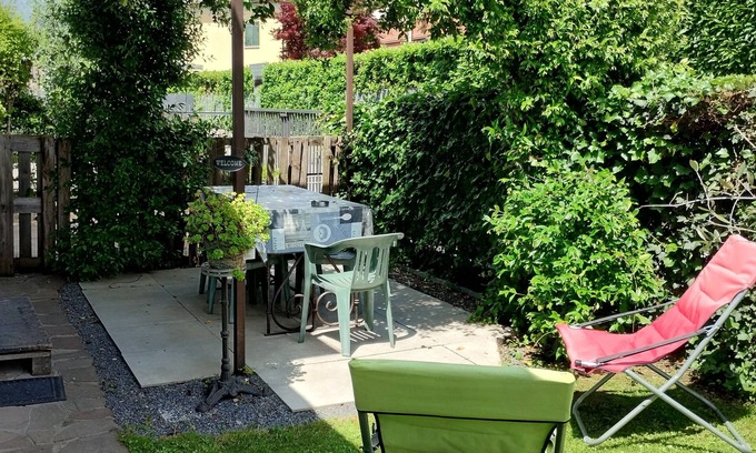 Grumello Del Piano Casa | Casa Dori, with garden, sleeps 4/5, near the city center, airport