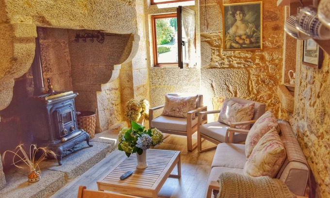 Ponteceso Cabaña | Casa dos Amos Costa da Morte. A Coruña