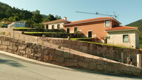 Ribeira de Pena Cama Y Desayuno | Casa dos Codessos