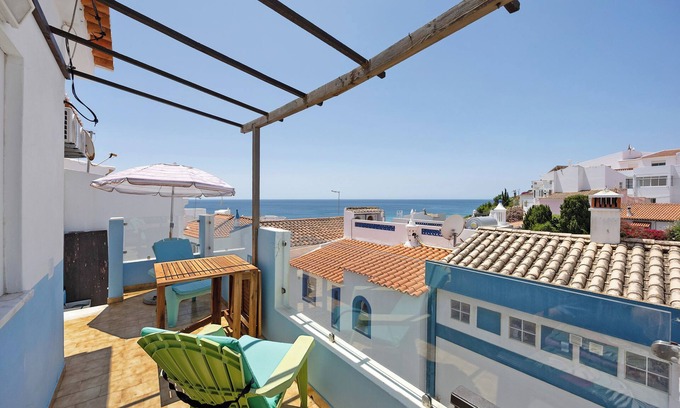 Burgau Apartamento | 'Casa dos Netos Netos' con vistas al mar, Wi-Fi y aire acondicionado