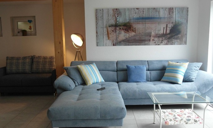 Stockach Apartamento | Casa Elea, the vacation apartment with private terrace + garden at the gateway to Lake Constance