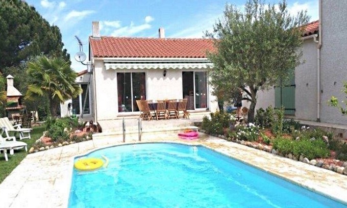 Brouilla Villa | CASA ELLIOT, a 11 km de las playas, moderna villa de 6 dormitorios, piscina