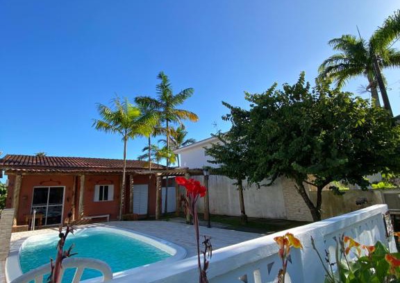 Balneario Praia do Pernambuco Casa | Casa em condomínio a 600m da praia de Pernambuco ideal para família
