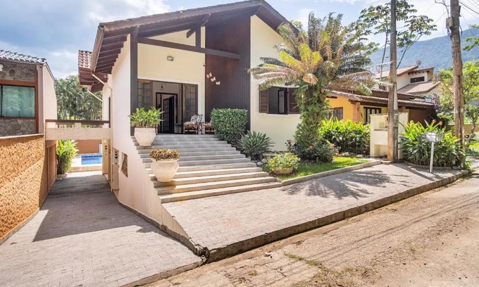 Parque Imperial Casa | Casa em condominio Caraguatatuba