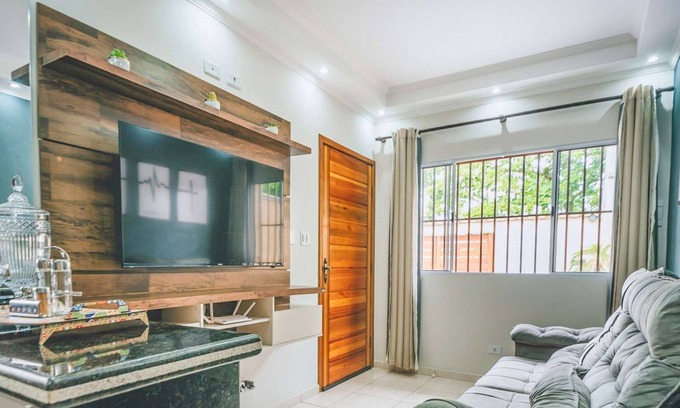 Balneario Gaivotas Casa | Casa com piscina a 5 min da praia em Itanhaém