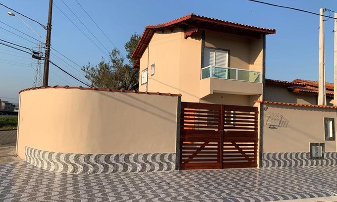 Santa Terezinha Casa | Casa em Itanhaém com piscina