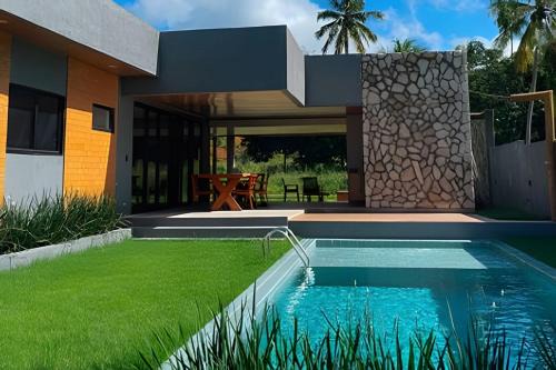 Passo de Camaragibe Casa | Casa em Milagres| 3 suítes, área gourmet, piscina