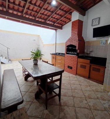 Republica Casa | Casa em Vitória - Próximo a Praia
