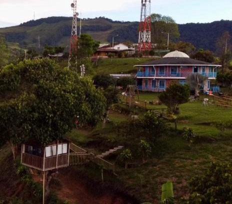 Titiribi Otro | Casa en el árbol en Titiribi
