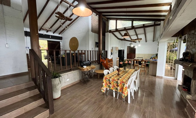 Yumbo Casa | Casa en el campo - Descanso y bird-watching