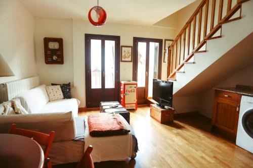 Lanuza Apartamento | Casa Estela - Duplex by Cardi Suites