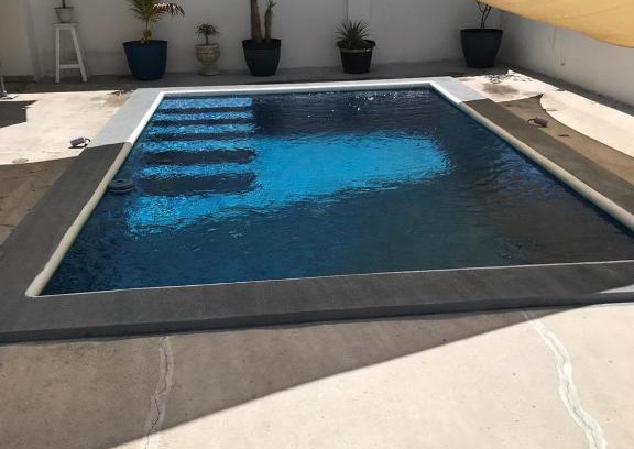 Colinas de Santiago Apartamento | Casa familiar con alberca privada