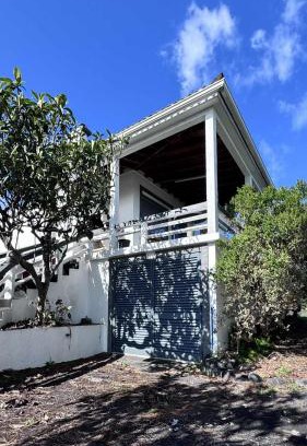Sao Roque do Pico Casa | Casa Fitz - Bungalow with Ocean Views and Air Conditioning