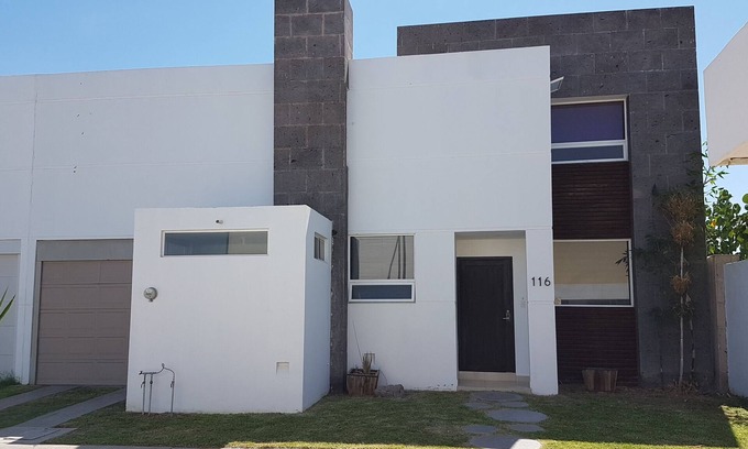 Torreon Casa | Casa Gabrielas 116: casa 3BR completamente amueblada excelente ubicación