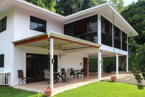 Lagunas de Baru Casa | Casa Garrobo