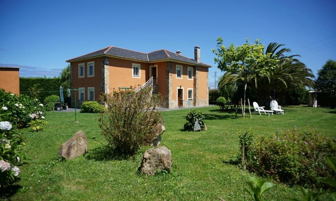 Campos y Salave Apartamento | Casa Gayol