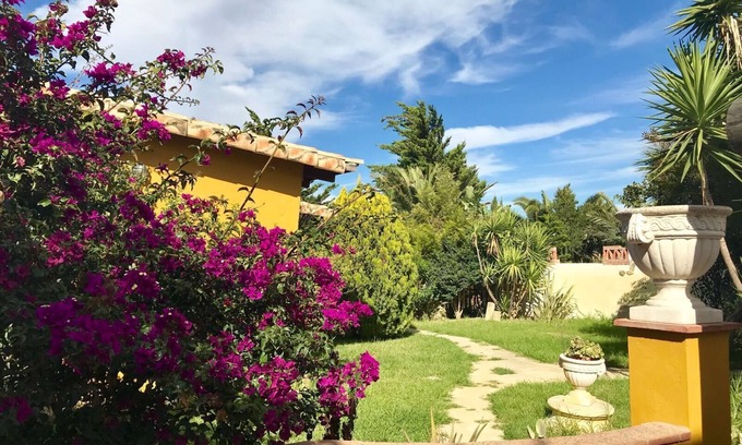 Barbate Cabaña | CASA RURAL para 6 a 150m de la playa, en un entorno natural único. Muy cuidada.