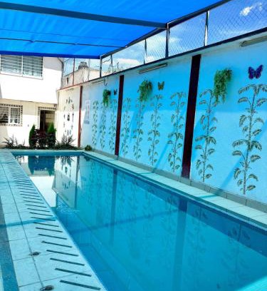 San Luis Potosi Casa | Casa grande céntrica con alberca