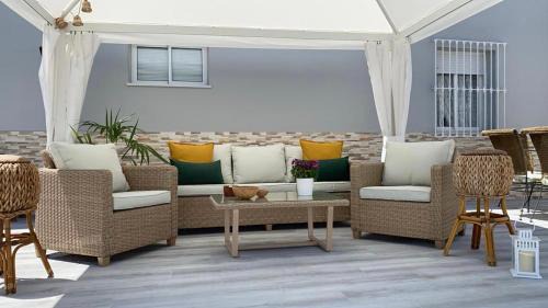 Rota Casa | Casa grande con piscina
